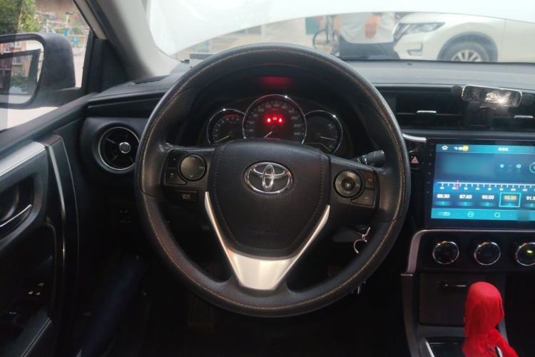 Used Toyota Corolla 2017 Revised Version 1.2T S-CVT GL Steering Wheel