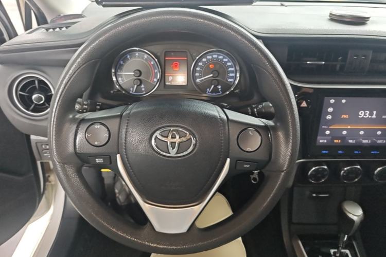 Used Toyota Corolla 2017 Revised Version 1.2T S-CVT GL-i Steering Wheel