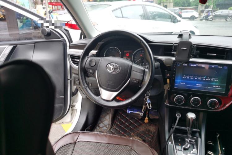 Used Toyota Corolla 2017 1.2T CVT GL-i Leather Edition Steering Wheel