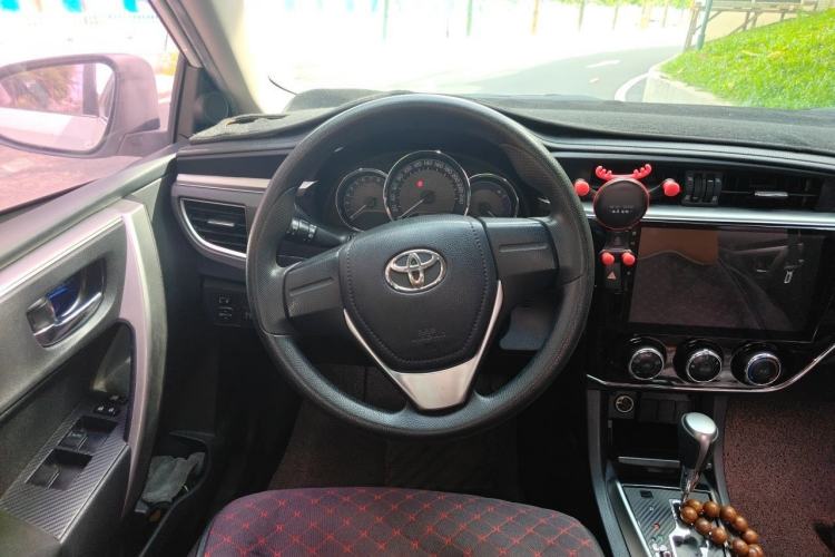 Used Toyota Corolla 2017 Revised Version 1.6L S-CVT GL Steering Wheel