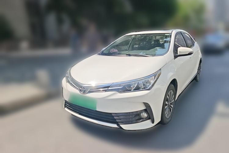 Used Toyota Corolla 2017 Revised Version 1.2T S-CVT GL-i Guazi used car, China used car export, Used car for sale, Used cars, Cheapest cars for sale