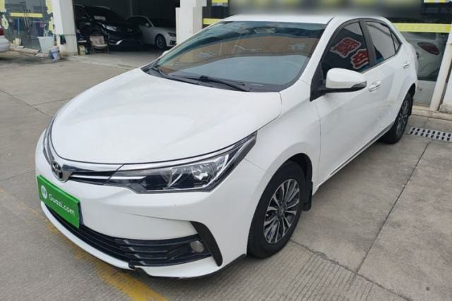 Ojetý Toyota Corolla 2017 Revised Version 1.2T S-CVT GL-i