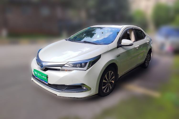 Used Toyota Corolla 2017 Revised Dual-Engine 1.8L E-CVT Elite Edition Guazi used car, China used car export, Used car for sale, Used cars, Cheapest cars for sale