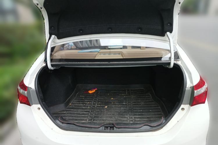 Used Toyota Corolla 2017 1.2T CVT GL Trunk