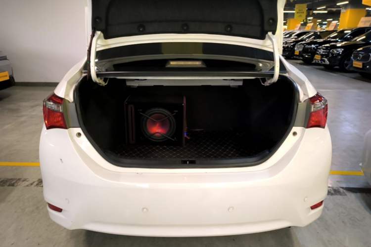 Used Toyota Corolla 2017 Revised Version 1.2T S-CVT GL Trunk