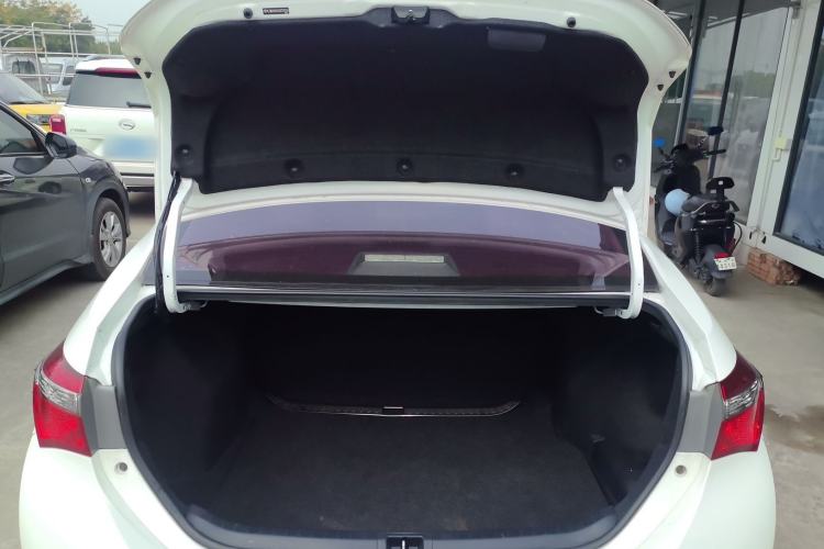Used Toyota Corolla 2017 Revised Version 1.2T S-CVT GL Trunk