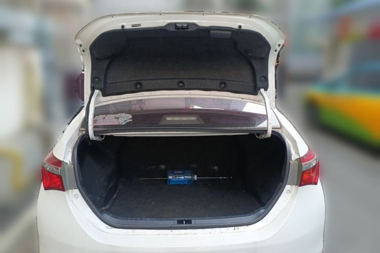 Used Toyota Corolla 2017 Revised Version 1.2T S-CVT GL Trunk