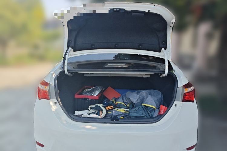 Used Toyota Corolla 2017 1.2T CVT GL Trunk