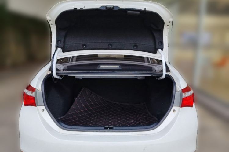 Used Toyota Corolla 2017 1.2T CVT GL Trunk