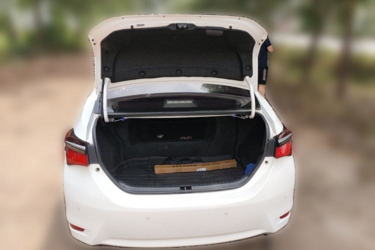 Used Toyota Corolla 2017 Revised Dual-Engine 1.8L E-CVT Elite Edition Trunk