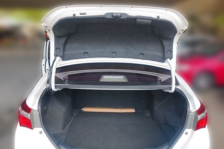 Used Toyota Corolla 2017 1.2T CVT GL Trunk