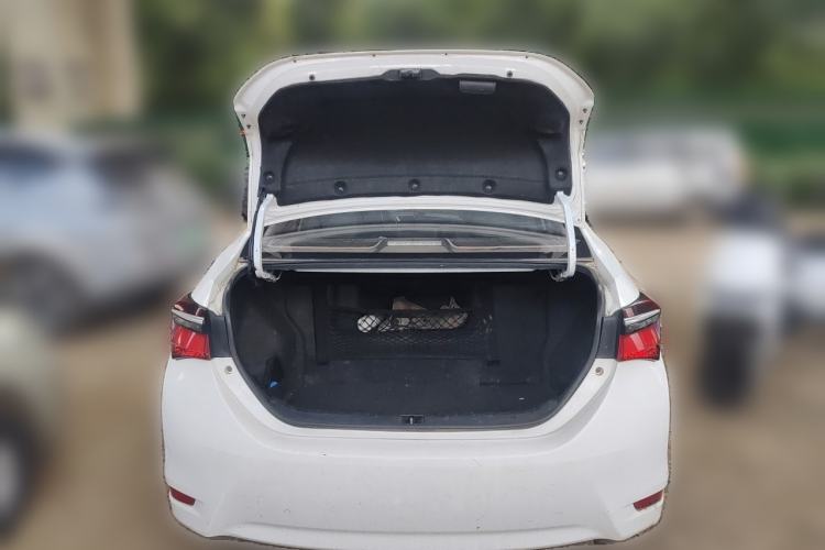 Used Toyota Corolla 2017 Revised Dual-Engine 1.8L E-CVT Leading Edition Trunk
