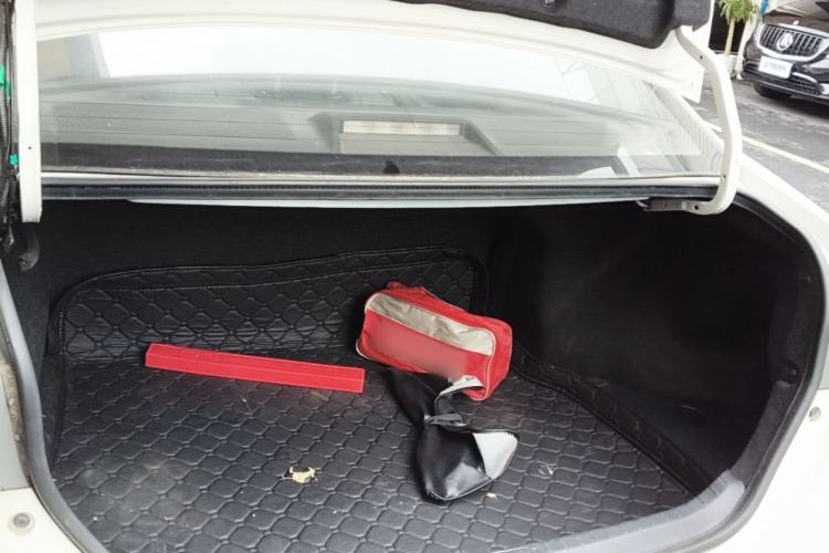 Used Toyota Corolla 2017 1.6L CVT GL Trunk