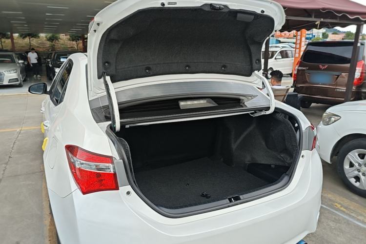 Used Toyota Corolla 2017 Revised Version 1.2T S-CVT GL-i Trunk