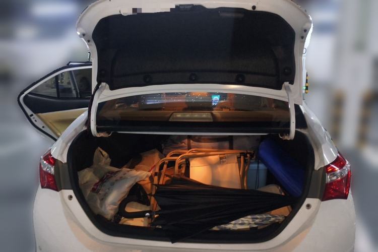 Used Toyota Corolla 2017 1.6L CVT GL Trunk