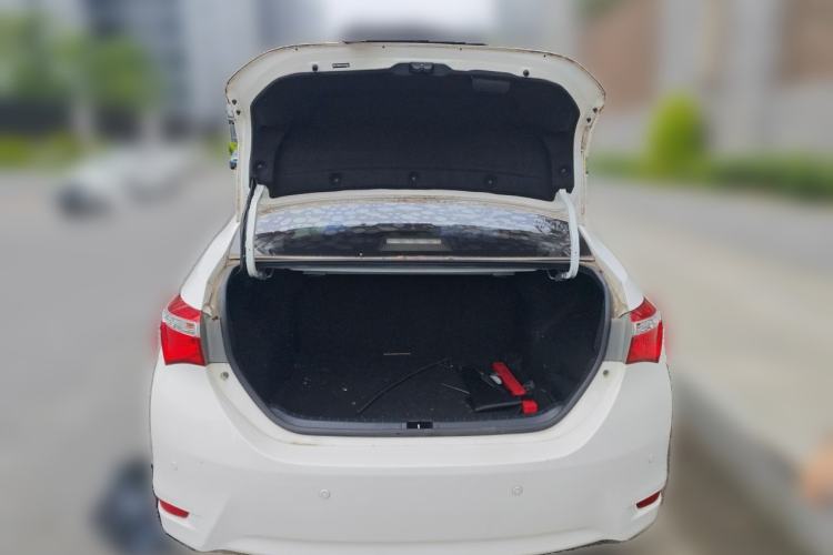 Used Toyota Corolla 2017 1.2T CVT GL-i Trunk