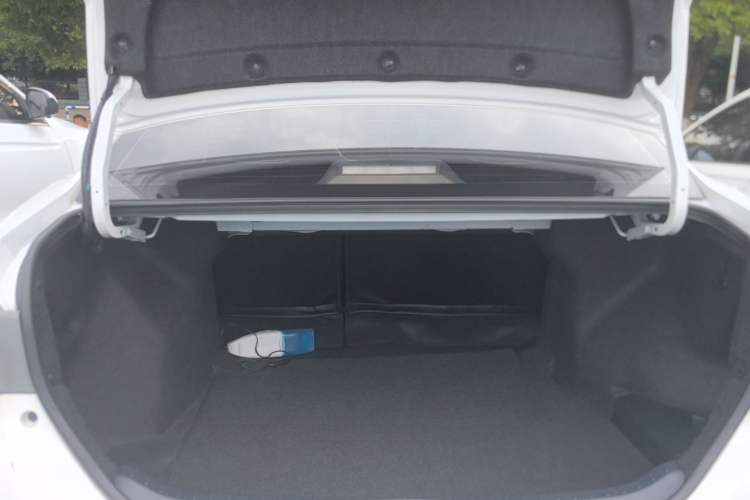 Used Toyota Corolla 2017 Revised Version 1.2T S-CVT GL-i Trunk