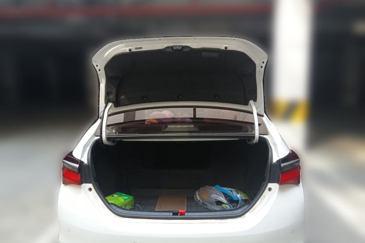 Used Toyota Corolla 2017 Revised Dual-Engine 1.8L E-CVT Elite Edition Trunk