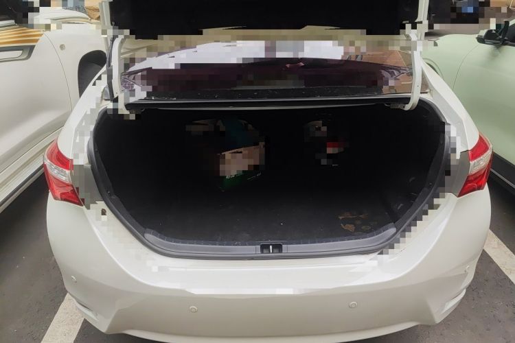 Used Toyota Corolla 2017 1.2T CVT GL-i Leather Edition Trunk