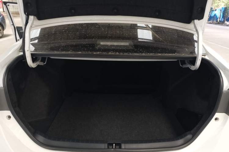 Used Toyota Corolla 2017 Revised Version 1.2T S-CVT GL-i Trunk
