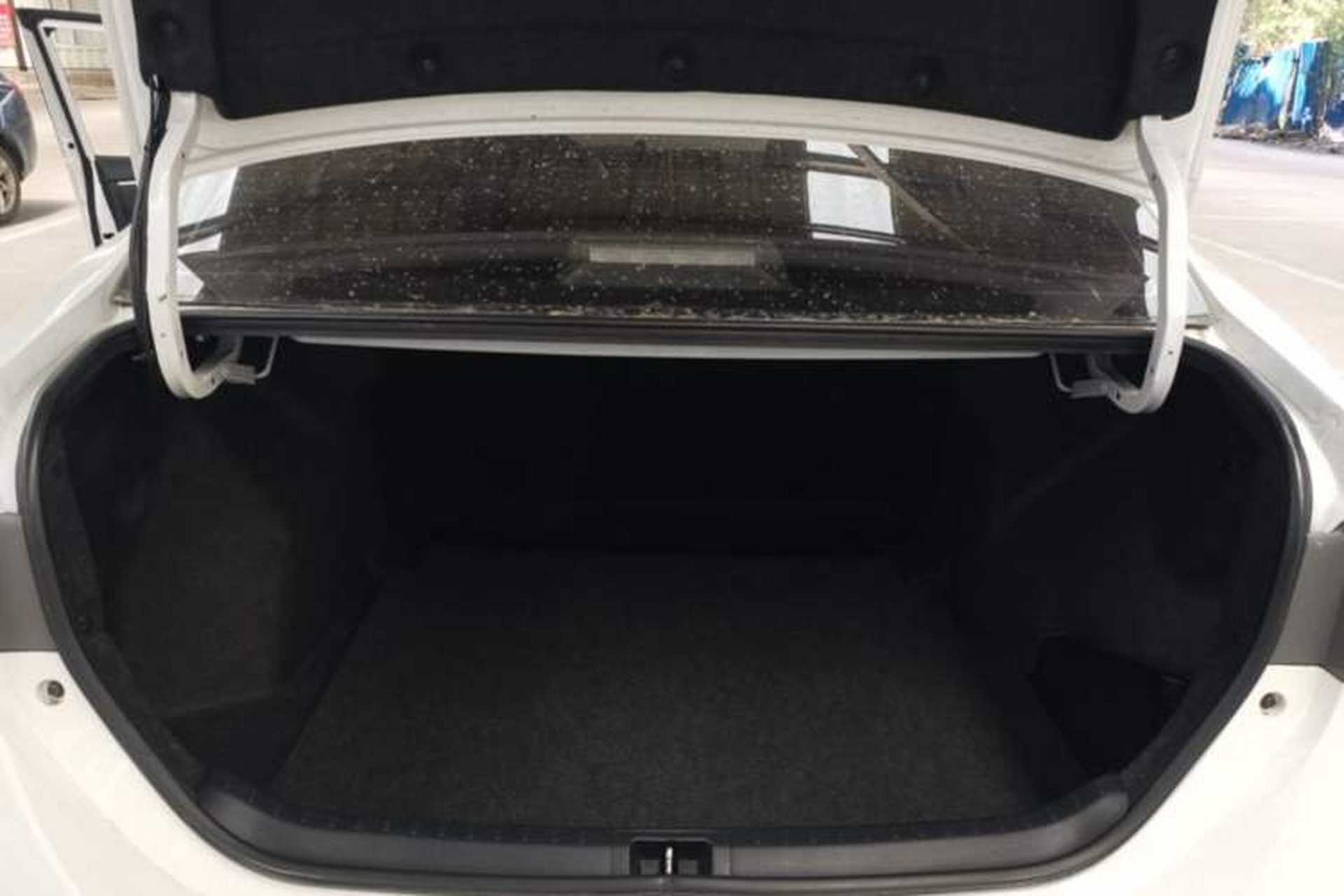 Used Toyota Corolla 2017 Revised Version 1.2T S-CVT GL-i Trunk