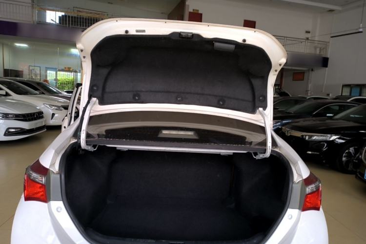 Used Toyota Corolla 2017 Revised Version 1.2T S-CVT GL Trunk