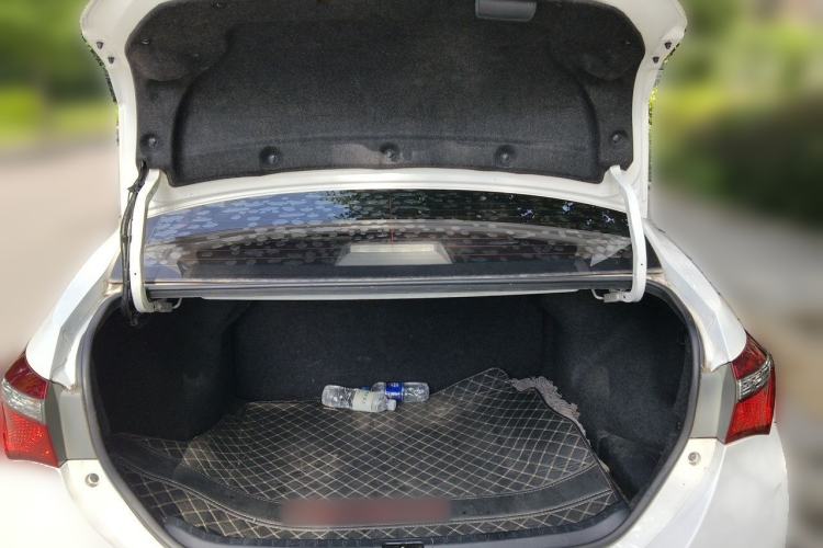 Used Toyota Corolla 2017 1.2T CVT GL Trunk
