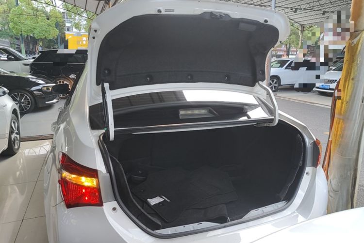 Used Toyota Corolla 2017 Revised Version 1.2T S-CVT GL-i Trunk