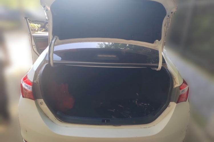 Used Toyota Corolla 2017 1.2T CVT GL Trunk