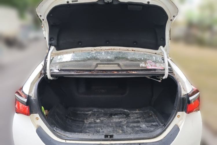 Used Toyota Corolla 2017 Revised Dual-Engine 1.8L E-CVT Luxury Edition Trunk