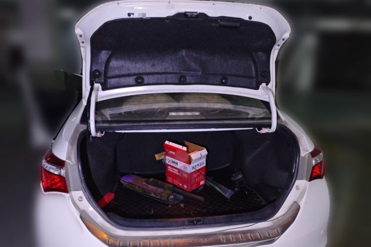 Used Toyota Corolla 2017 1.2T CVT GL-i Trunk