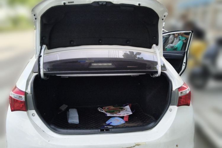 Used Toyota Corolla 2017 Revised Version 1.6L S-CVT GL Trunk
