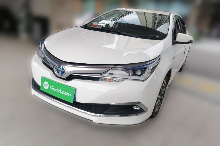 Used Toyota Corolla 2017 Revised Dual-Engine 1.8L E-CVT Leading Edition Guazi used car, China used car export, Used car for sale, Used cars, Cheapest cars for sale