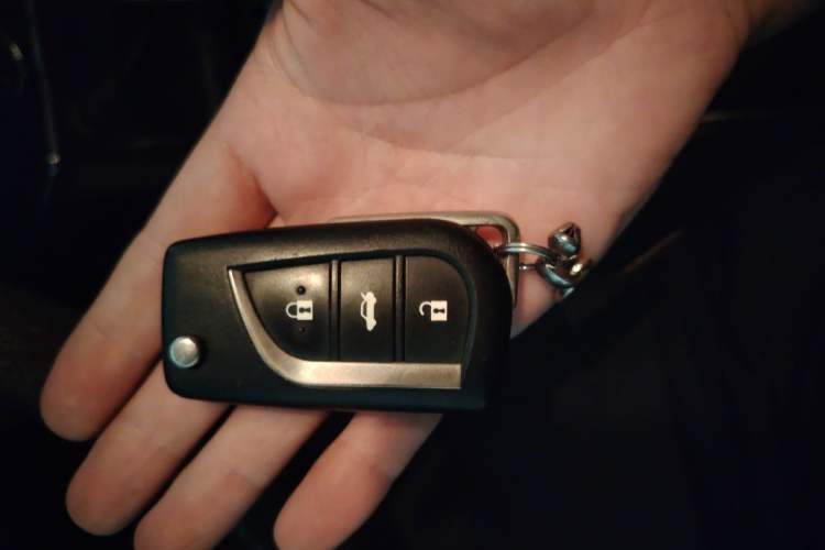 Used Toyota Corolla 2017 Revised Version 1.6L S-CVT GL Vehicle Key