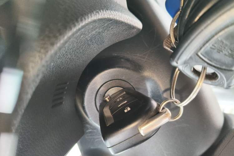 Used Toyota Corolla 2017 Revised Version 1.2T S-CVT GL Vehicle Key