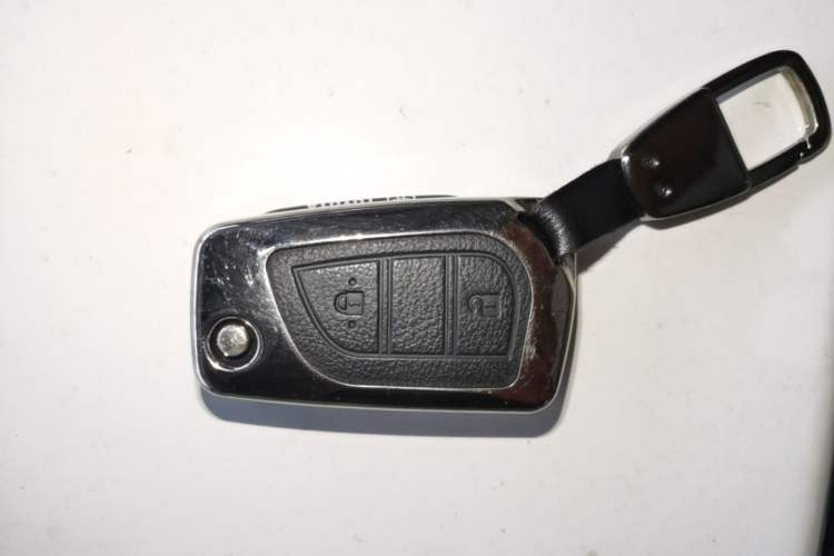 Used Toyota Corolla 2017 Revised Version 1.2T S-CVT GL-i Vehicle Key