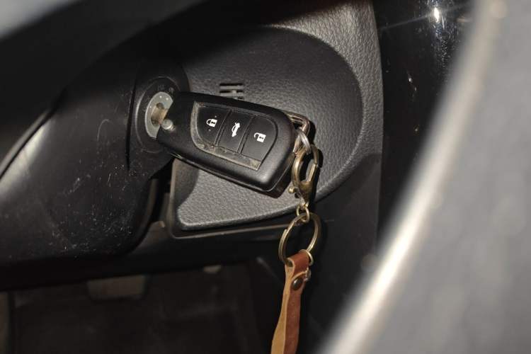 Used Toyota Corolla 2017 Revised Version 1.2T S-CVT GL Vehicle Key