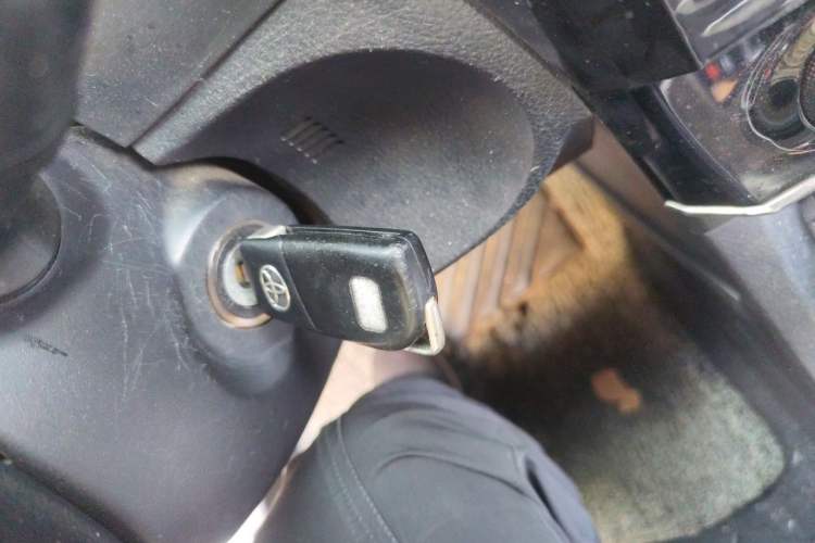 Used Toyota Corolla 2017 1.6L CVT GL Vehicle Key