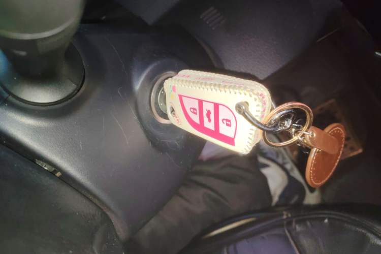 Used Toyota Corolla 2017 1.6L CVT GL Vehicle Key