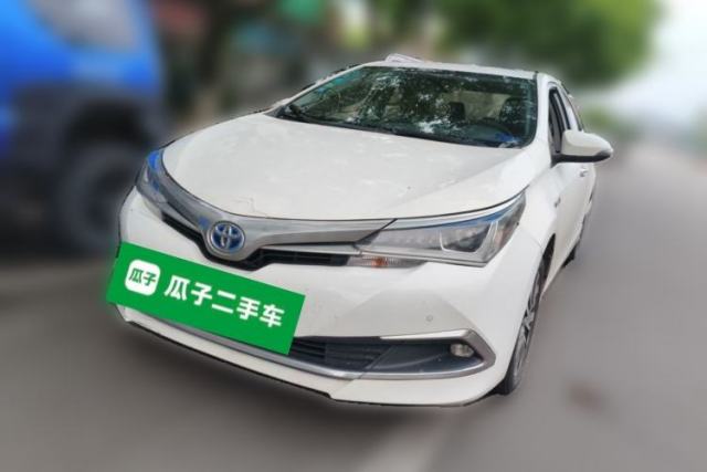 Toyota Corolla 2017 Revised Dual-Engine 1.8L E-CVT Elite Edition usata