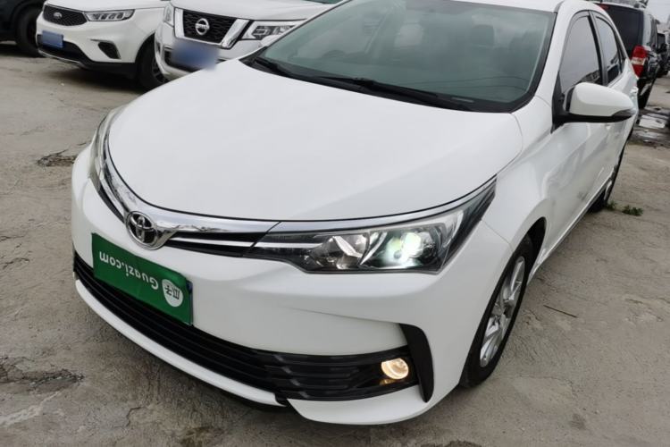 Used Toyota Corolla 2017 Revised Version 1.2T S-CVT GL-i Leather Edition Guazi used car, China used car export, Used car for sale, Used cars, Cheapest cars for sale