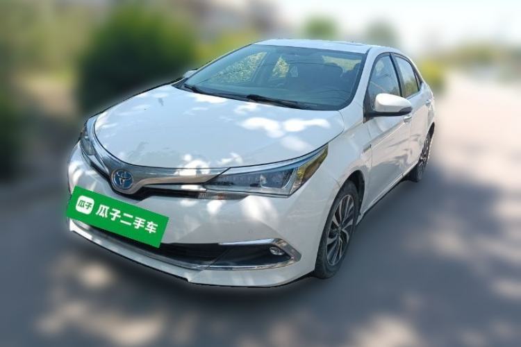 Used Toyota Corolla 2017 Revised Dual-Engine 1.8L E-CVT Elite Edition Guazi used car, China used car export, Used car for sale, Used  cars, Cheapest cars for sale