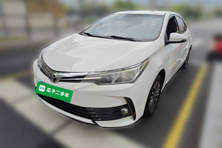 Used Toyota Corolla 2017 Revised Version 1.2T S-CVT GL Guazi used car, China used car export, Used car for sale, Used cars, Cheapest cars for sale