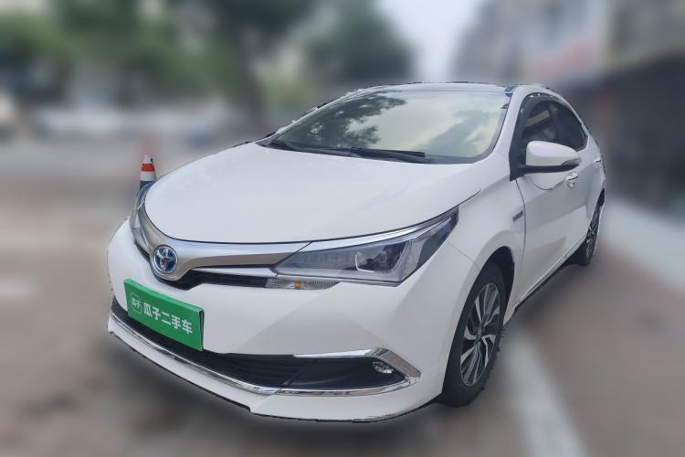 Used Toyota Corolla 2017 Revised Dual-Engine 1.8L E-CVT Leading Edition Guazi used car, China used car export, Used car for sale, Used cars, Cheapest cars for sale