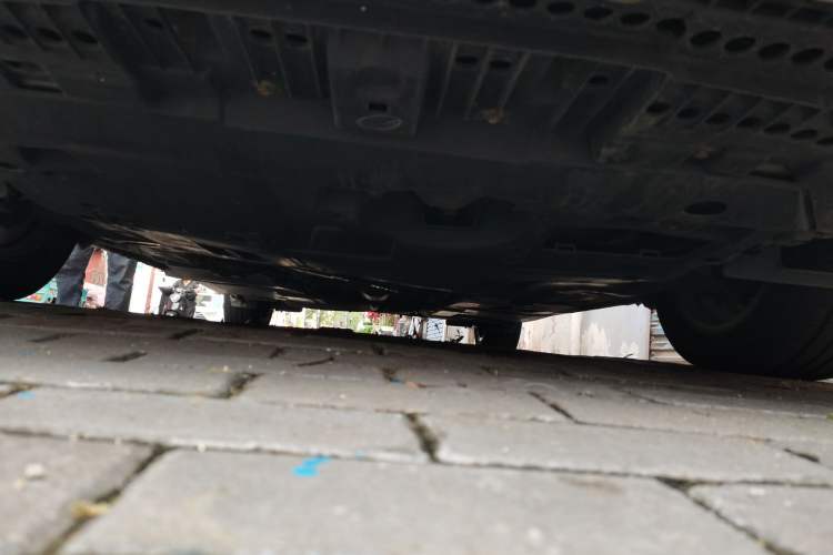 Used Toyota Corolla 2017 Revised Dual-Engine 1.8L E-CVT Elite Edition Chassis Front