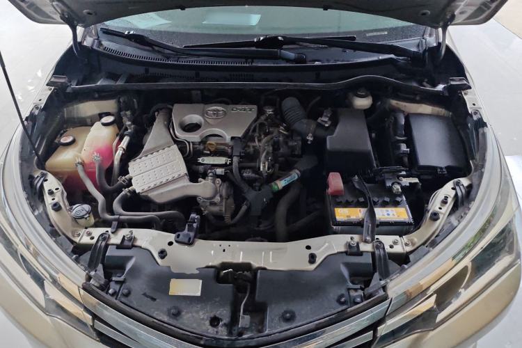 Used Toyota Corolla 2017 Revised Version 1.2T S-CVT GL-i Engine Bay