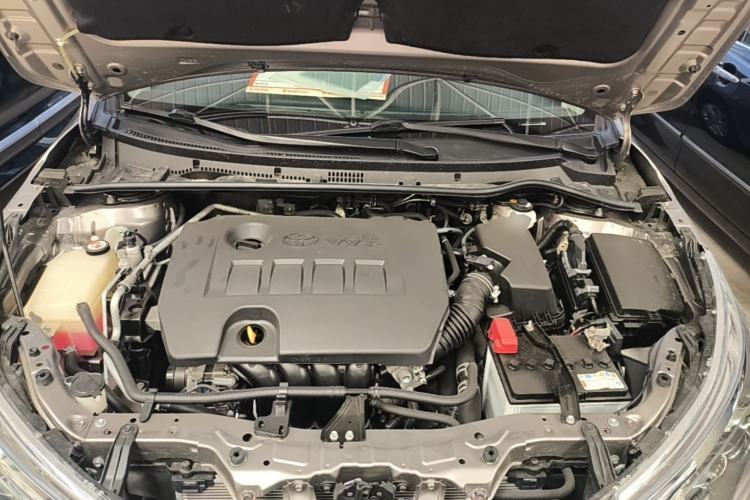Used Toyota Corolla 2017 Revised Version 1.6L S-CVT GL Engine Bay