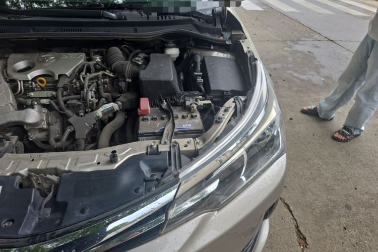 Used Toyota Corolla 2017 Revised Version 1.2T S-CVT GL-i Engine Bay Left