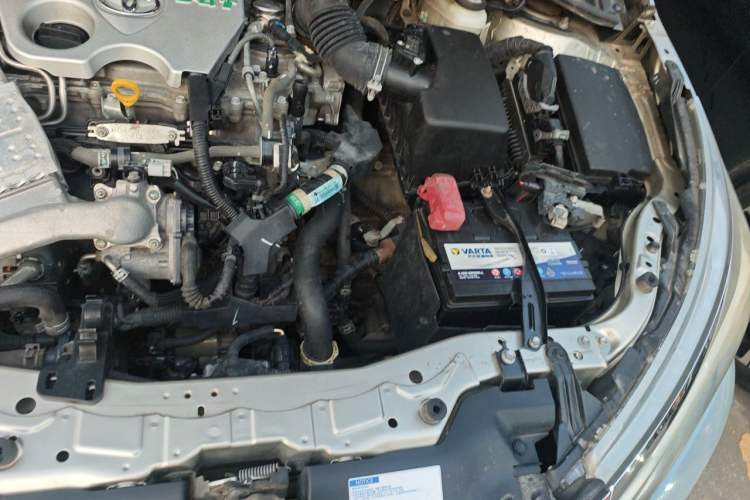 Used Toyota Corolla 2017 Revised Version 1.2T S-CVT GL Engine Bay Left