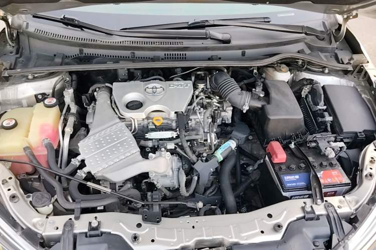 Used Toyota Corolla 2017 Revised Version 1.2T S-CVT GL Engine Bay